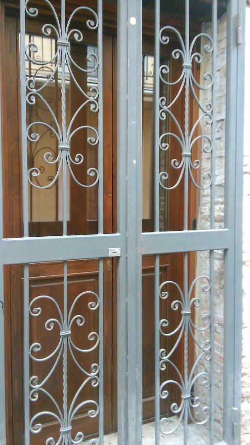 Casa Traiano Apartment Benevento Bagian luar foto